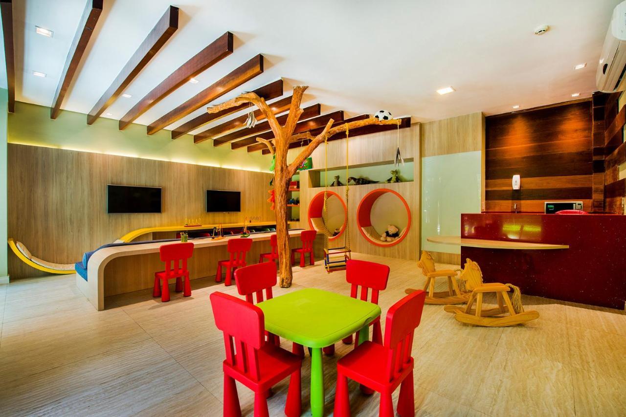 Carmel Cumbuco Resort Ngoại thất bức ảnh The Children's Club at the Renaissance Hotel in Cancun, Mexico