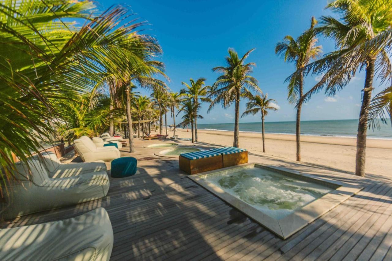 Carmel Cumbuco Resort Ngoại thất bức ảnh Beachfront at the resort