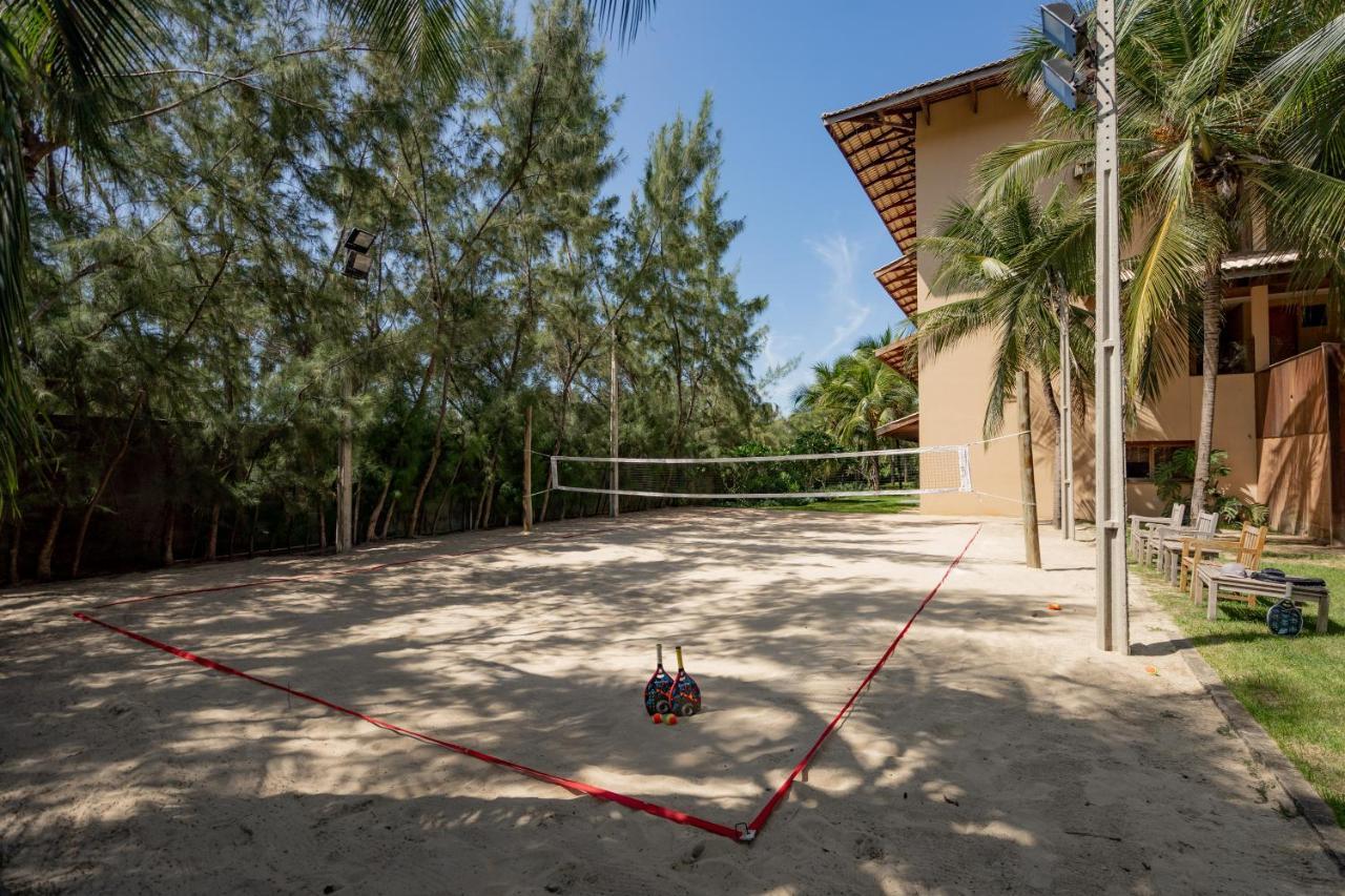 Carmel Cumbuco Resort Ngoại thất bức ảnh A beach tennis court